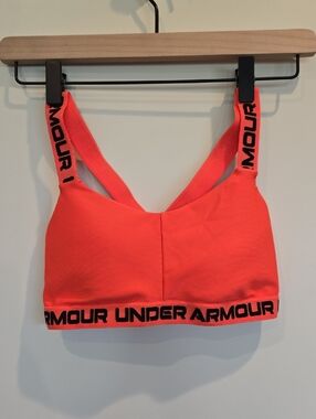 Under Armour Crossback Low Sports Bra